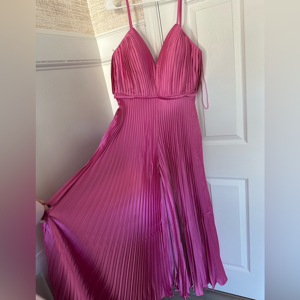 Mac Duggal satin Jumpsuit - Picture 2 of 4